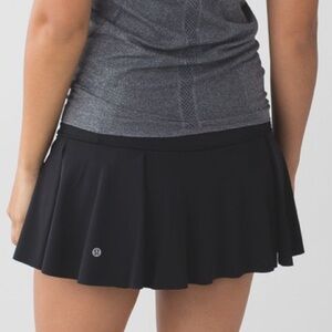 Lululemon Hit Your Stride Skirt in Black Size 8
